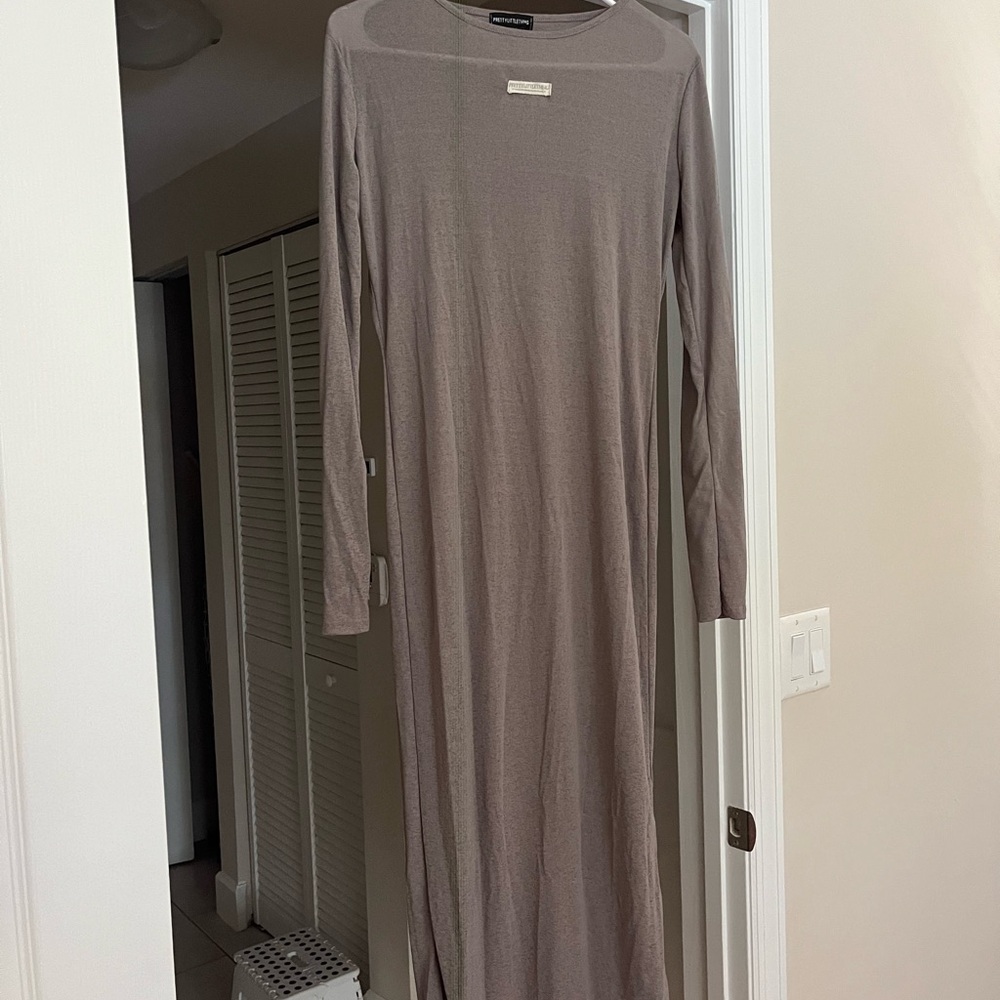 PrettyLittleThing Long Sleeve Taupe Dress